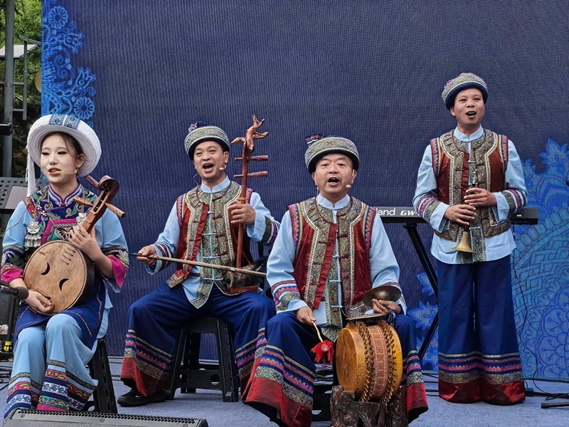 “八音坐唱”演奏现场。